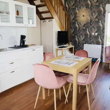 Agora A 100 M De La * Wimereux